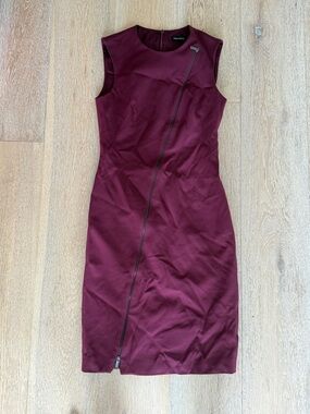 Karen Millen Sleeveless Wine Sheath Dress with Asymmetric Zip